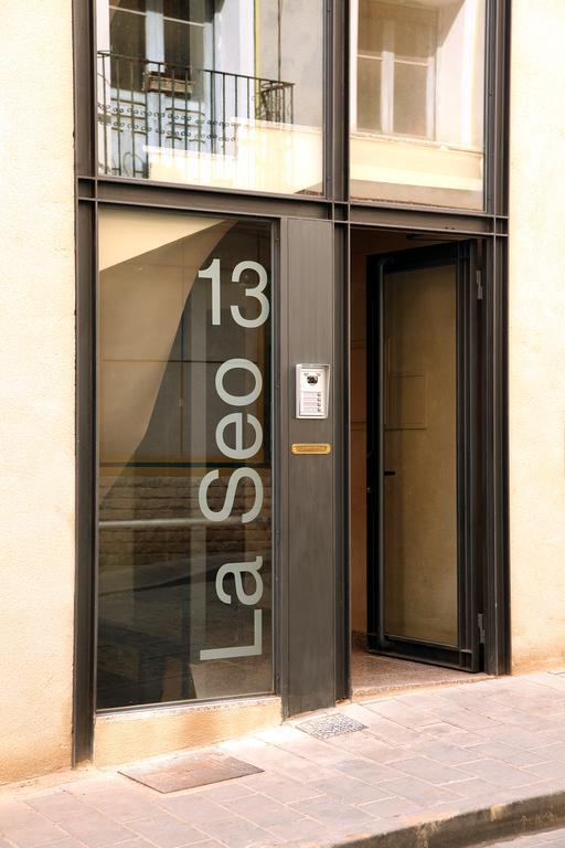 Apartamento La Seo Барбастро Екстериор снимка