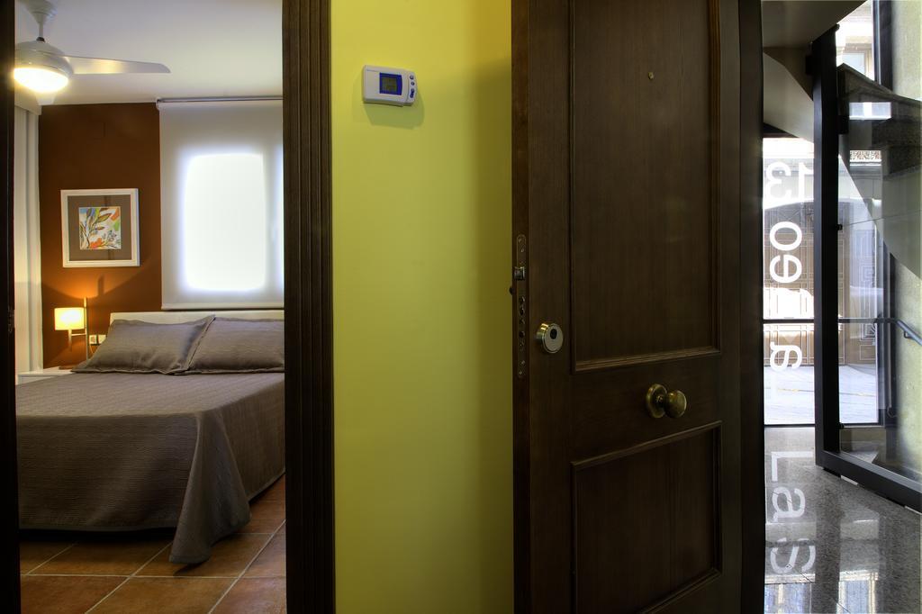 Apartamento La Seo Барбастро Стая снимка
