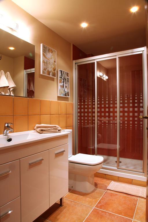 Apartamento La Seo Барбастро Екстериор снимка
